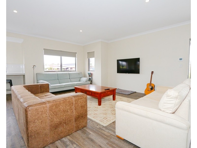 114 Wake Drive, Dalyellup WA 6230