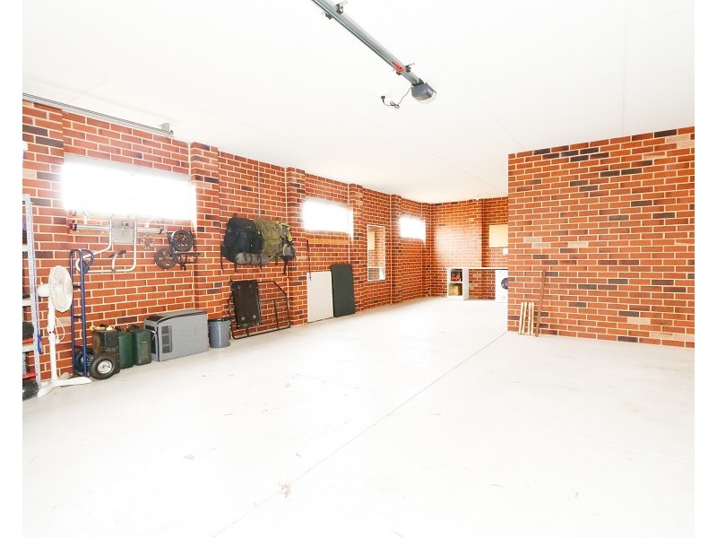 114 Wake Drive, Dalyellup WA 6230