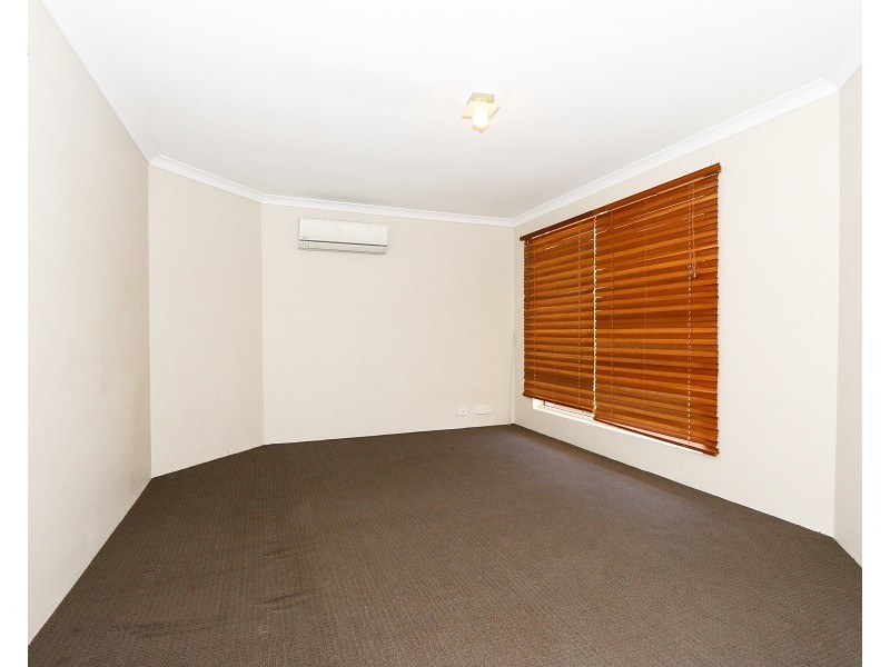 15 Darwin way, College Grove WA 6230