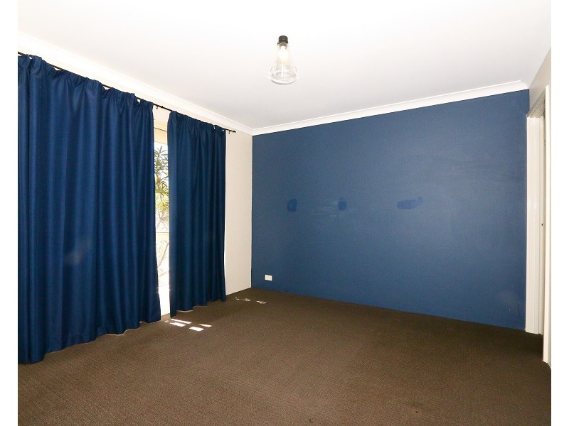 15 Darwin way, College Grove WA 6230