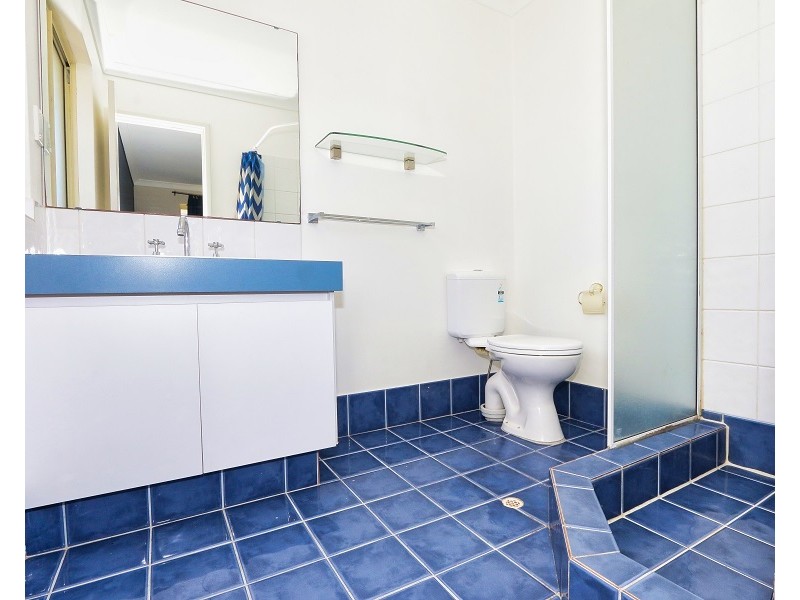 15 Darwin way, College Grove WA 6230