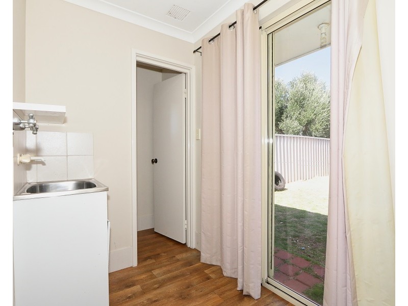 15 Darwin way, College Grove WA 6230