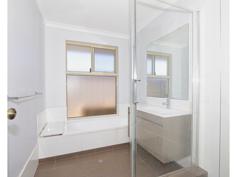 15 Darwin way, College Grove WA 6230