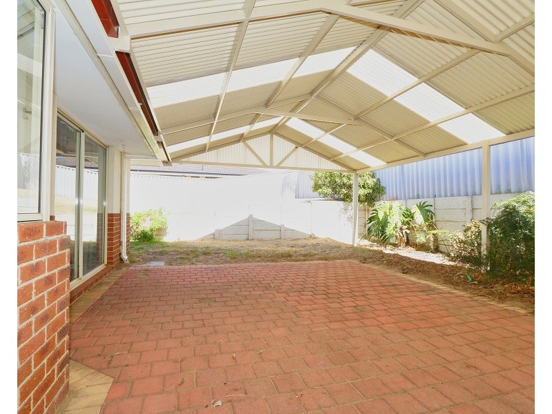 15 Darwin way, College Grove WA 6230