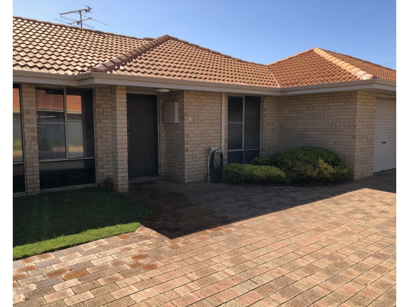 11/1  Dorset Street, West Busselton WA 6280