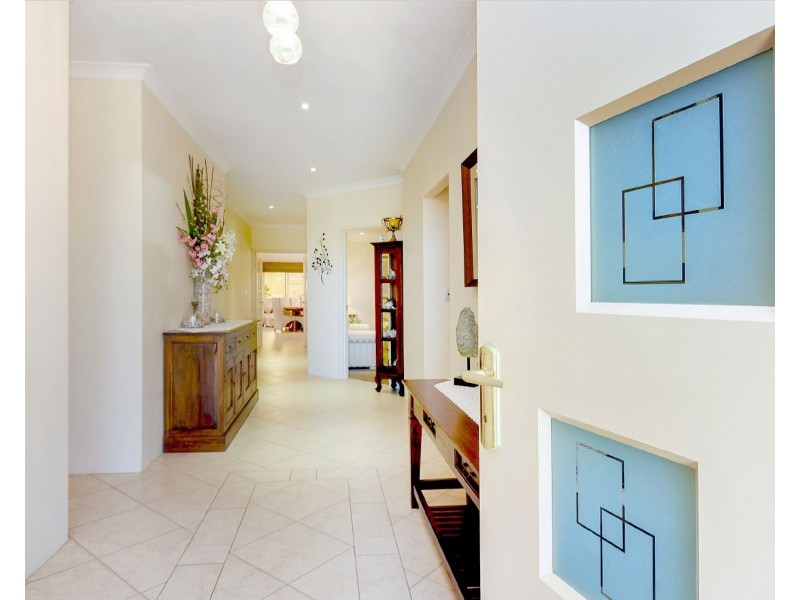 12 Friartuck Rd, Dalyellup WA 6230