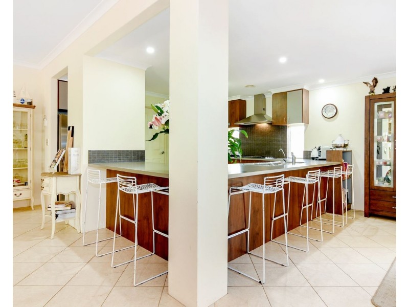 12 Friartuck Rd, Dalyellup WA 6230