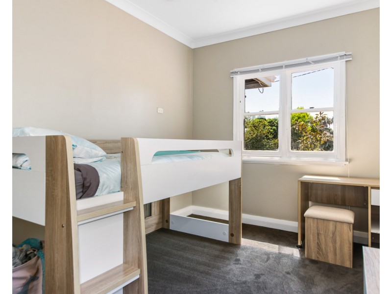 38 King Rd, East Bunbury WA 6230