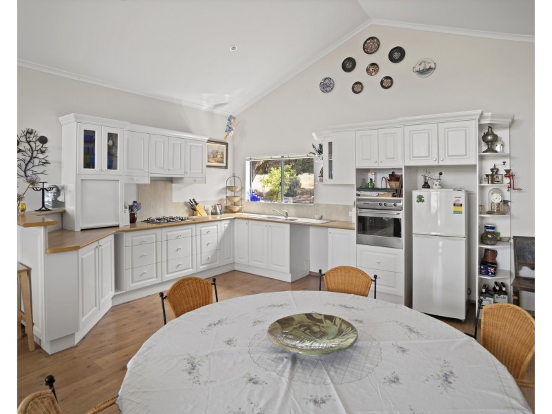 421 Brown Seymour Road, Boyup Brook WA 6244