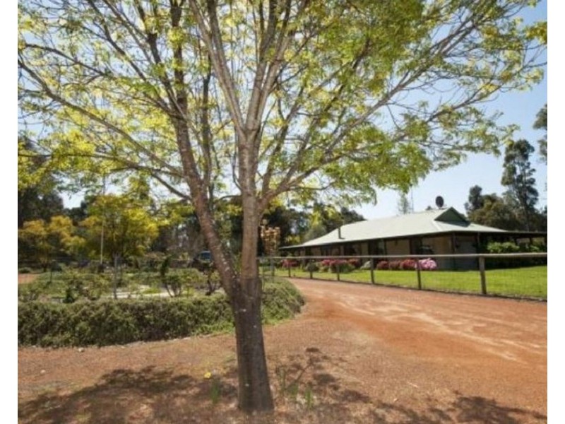 7 Blackwood River Dve, Nannup WA 6275