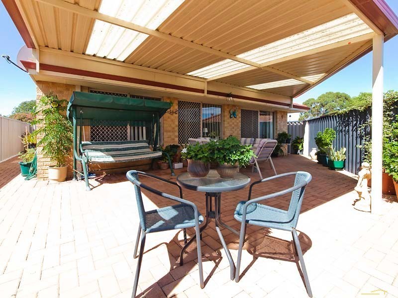 3/9 Maltarra Place, Nollamara WA 6061