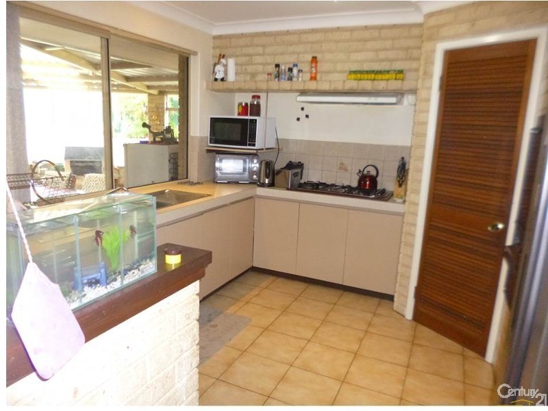 4 Meda Place, Heathridge WA 6027