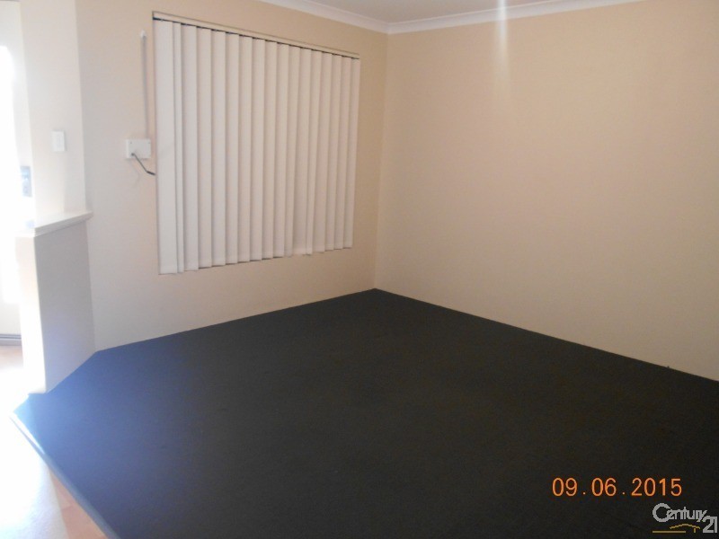 16 Starke Turn, Ellenbrook WA 6069