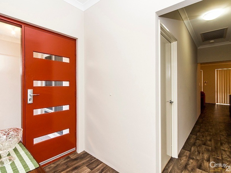 28 Delphi Way, Aveley WA 6069