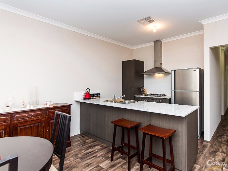 28 Delphi Way, Aveley WA 6069