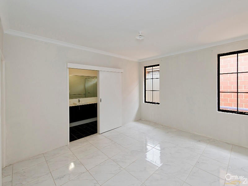 27  Moreau Drive, Ellenbrook WA 6069