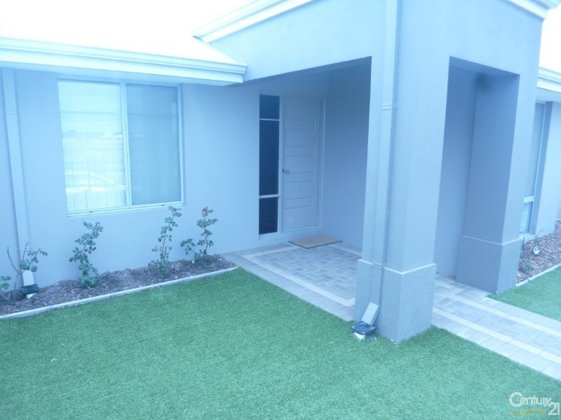 164 Suffolk Street, Caversham WA 6055