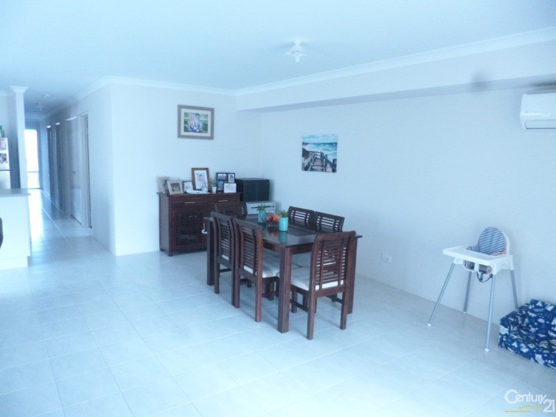 164 Suffolk Street, Caversham WA 6055