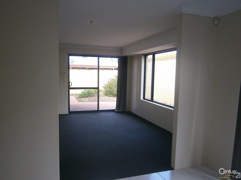 16 Elmina avenue, Ellenbrook WA 6069