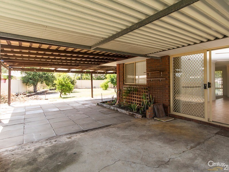 2 Yukon Place, Beechboro WA 6063