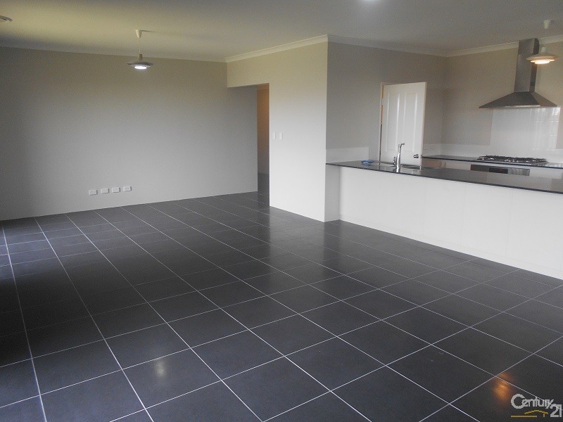 13 Haviland Mews, Banksia Grove WA 6031