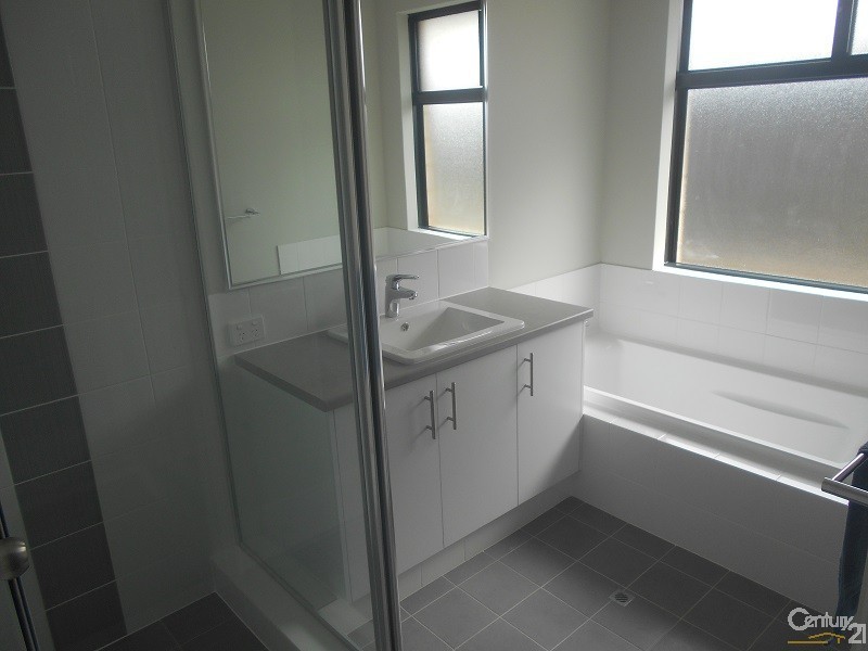 13 Haviland Mews, Banksia Grove WA 6031