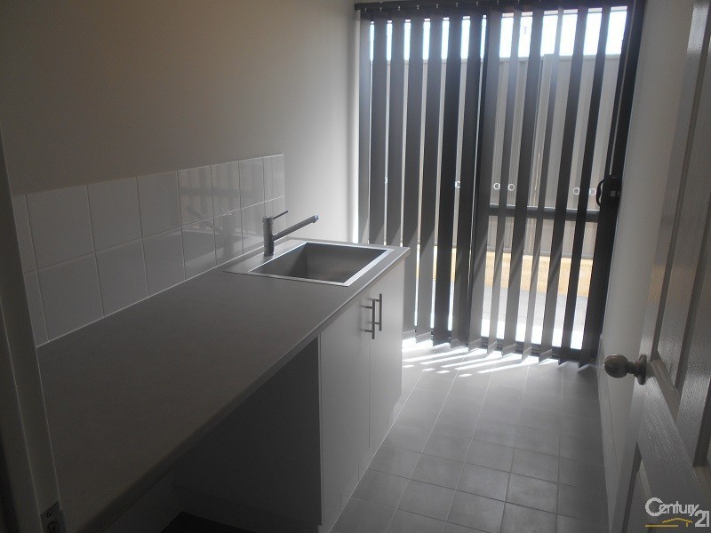 13 Haviland Mews, Banksia Grove WA 6031