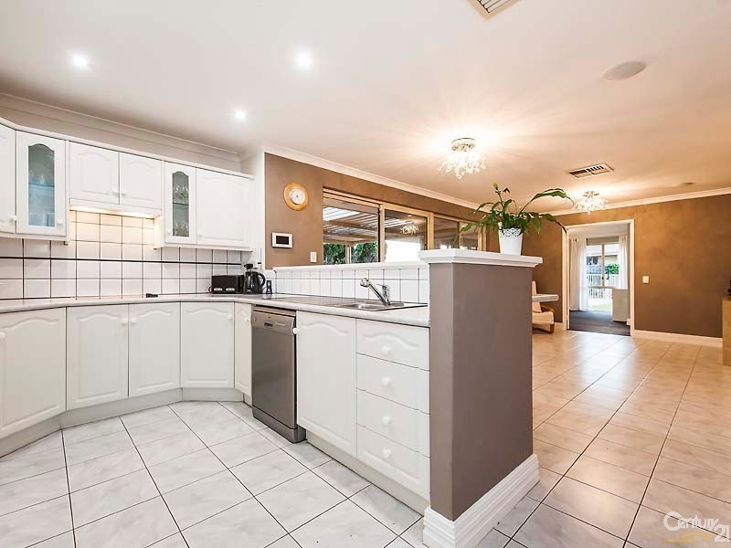 53 Naval Parade, Ocean Reef WA 6027