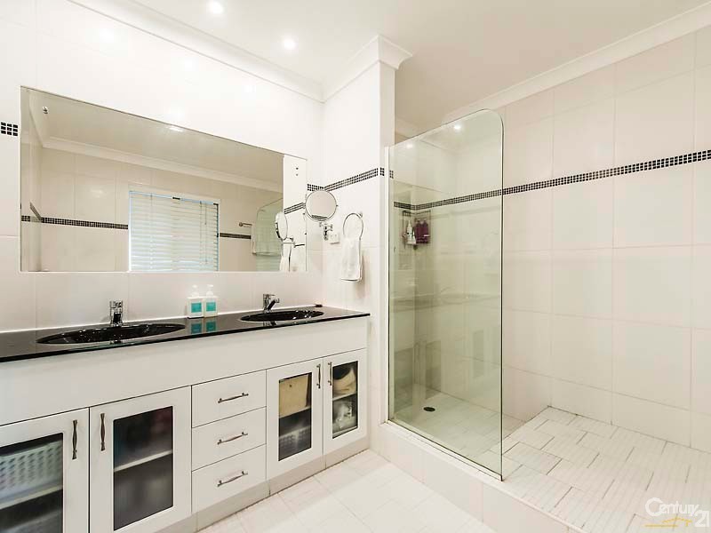 53 Naval Parade, Ocean Reef WA 6027