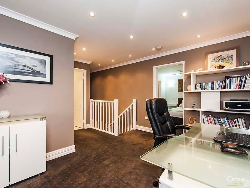 53 Naval Parade, Ocean Reef WA 6027