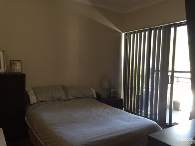 15E Shenton Ave, Joondalup WA 6027