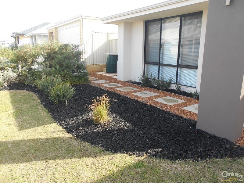 42 Shipmaster Ave, Alkimos WA 6038