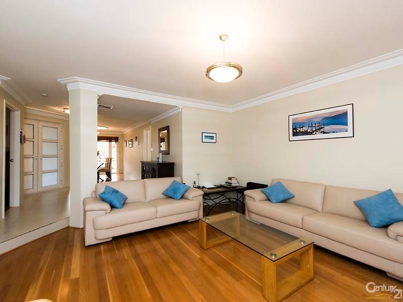 16 Atalanta Rise, Ocean Reef WA 6027