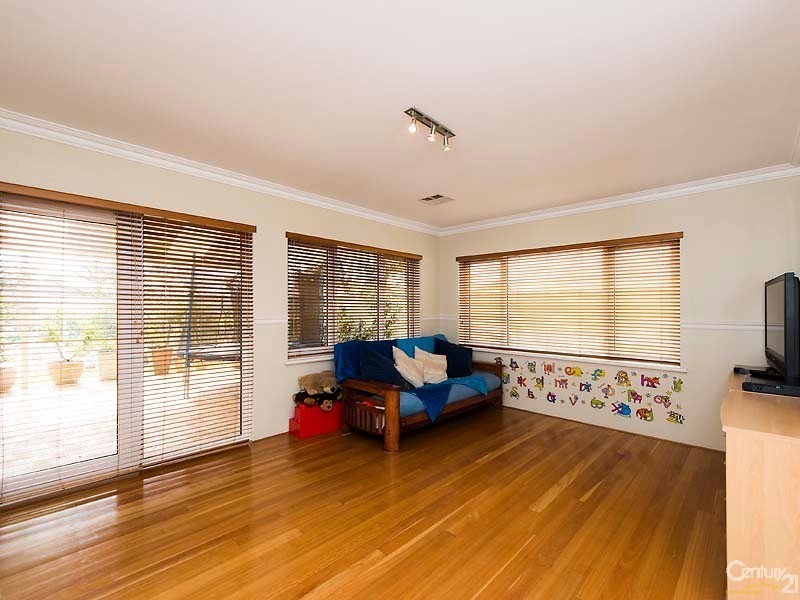 16 Atalanta Rise, Ocean Reef WA 6027