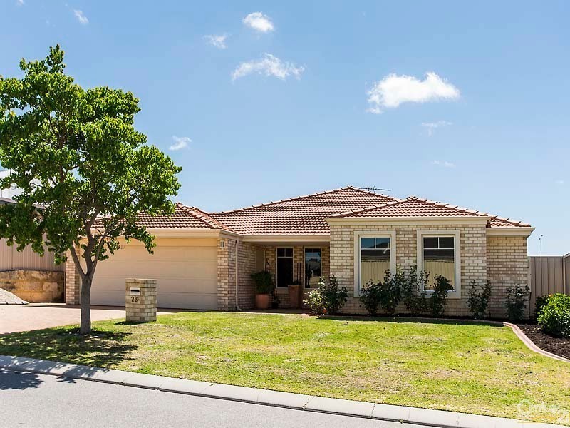29 Bingarra Crescent, Tapping WA 6065