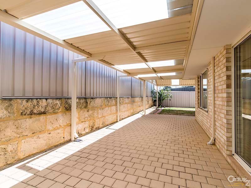 29 Bingarra Crescent, Tapping WA 6065