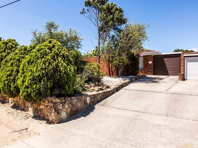 27B Camberwarra Drive, Craigie WA 6025