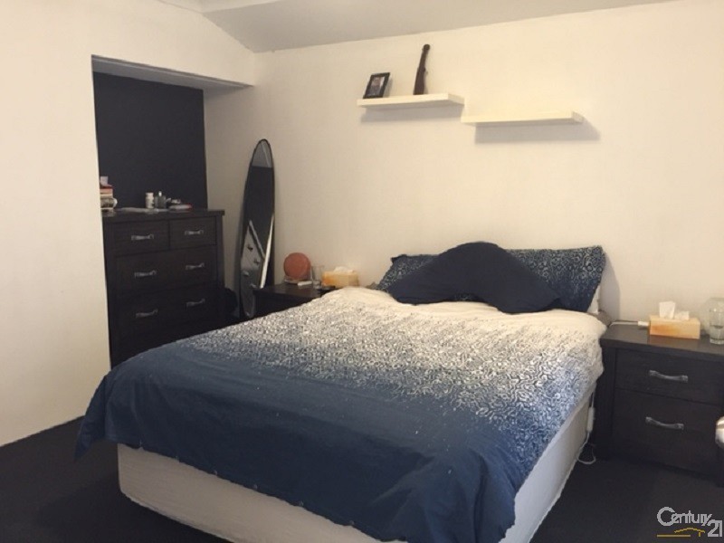 6 Astrolux Court, Banksia Grove WA 6031