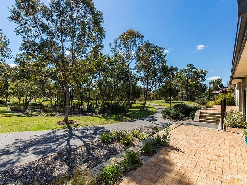 3 Ollave Circuit, Aveley WA 6069