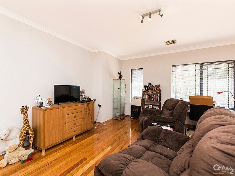 3 Ollave Circuit, Aveley WA 6069