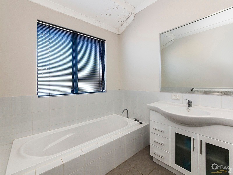 3 Ollave Circuit, Aveley WA 6069