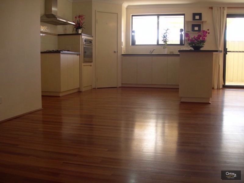 3 Zurich, Hocking WA 6065