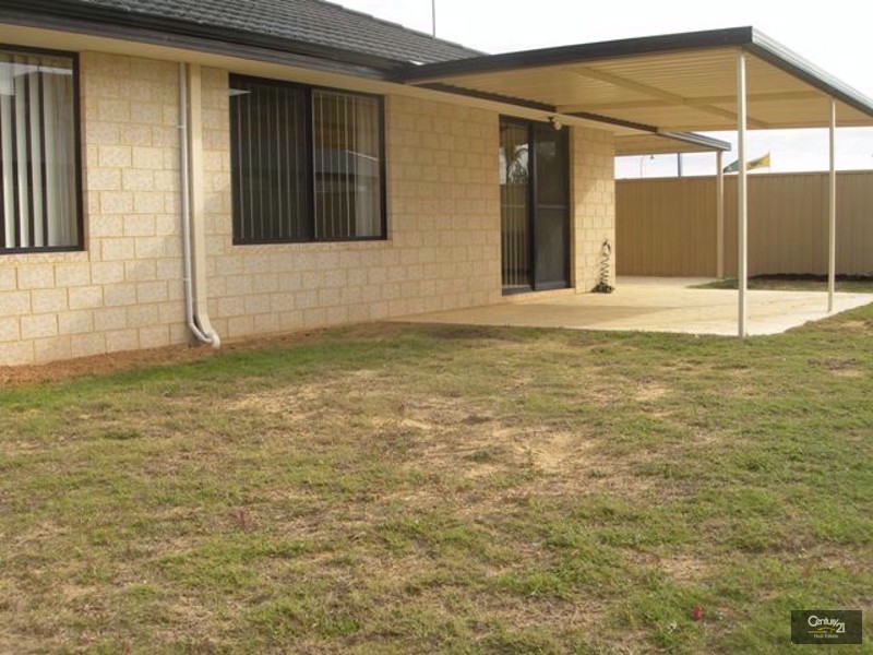 3 Zurich, Hocking WA 6065