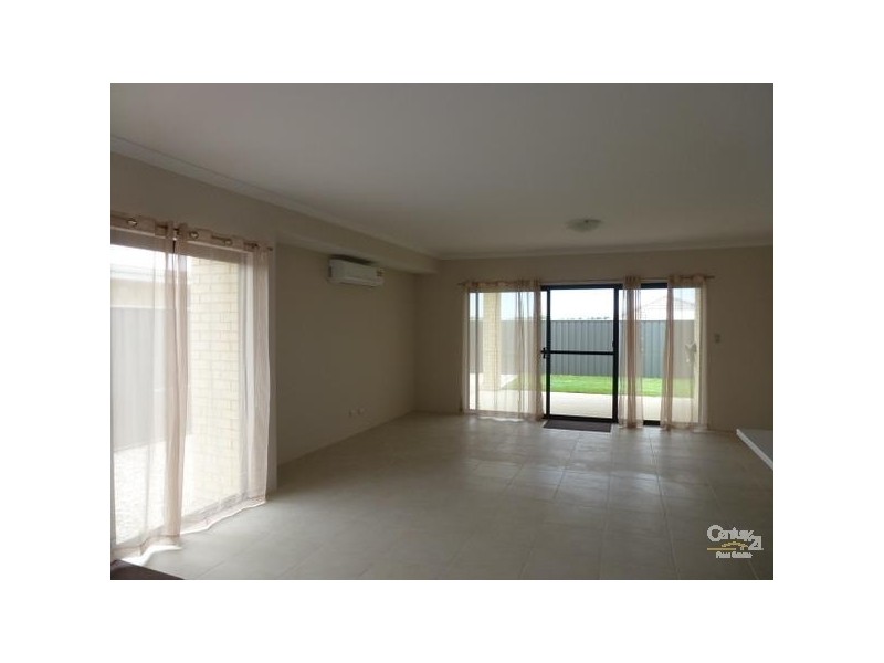 23 Montane Turn, Banksia Grove WA 6031
