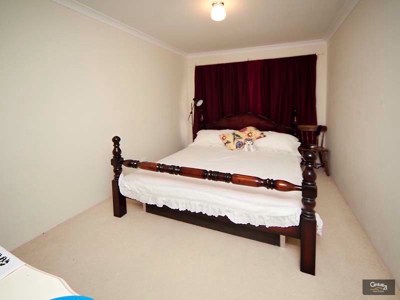 8 Keppoch Court, Kinross WA 6028