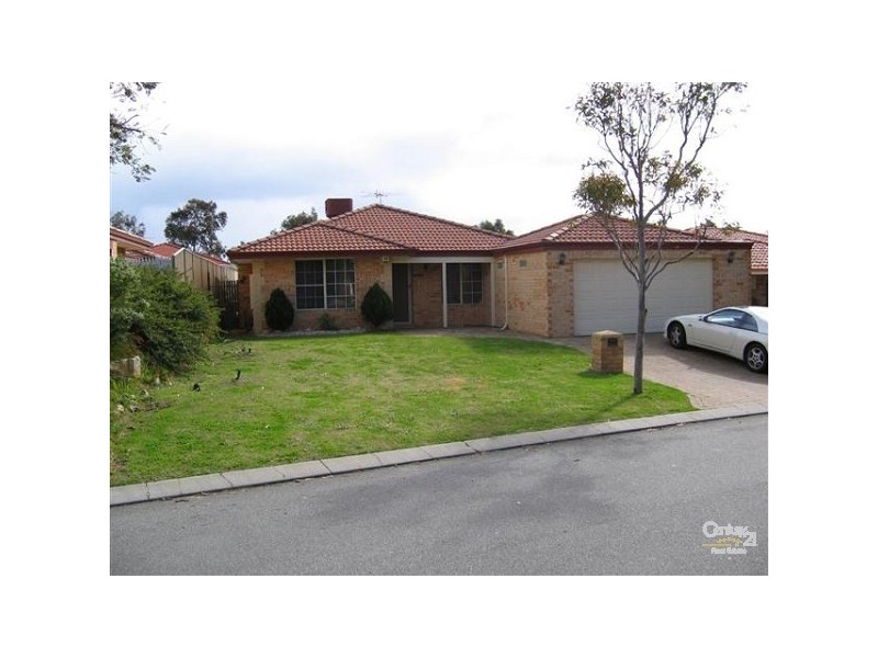 18 Eastleigh Loop, Currambine WA 6028