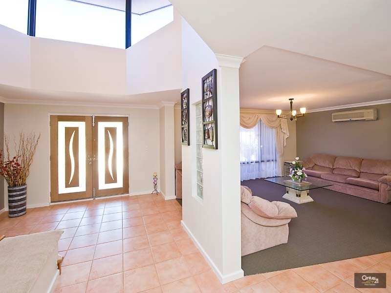 53 Chardonnay Drive, The Vines WA 6069