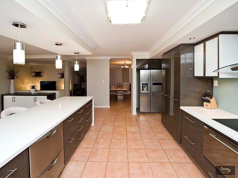 53 Chardonnay Drive, The Vines WA 6069