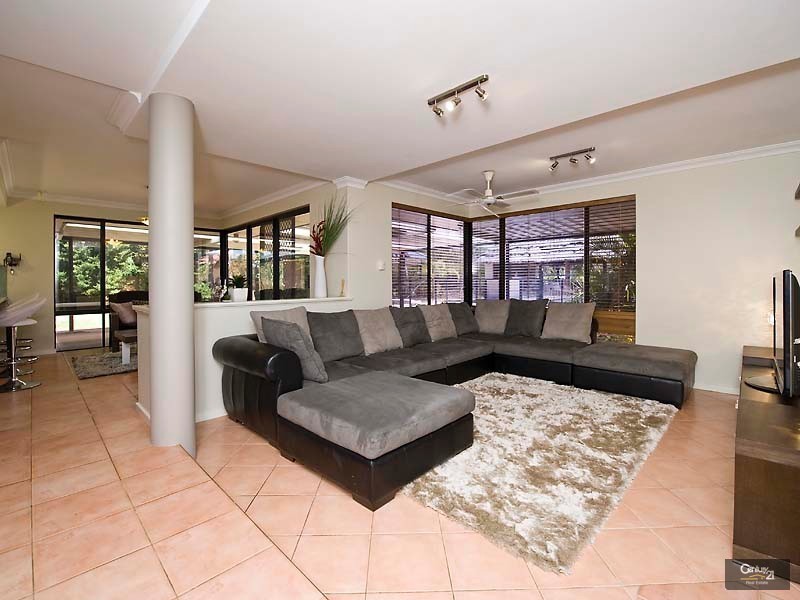 53 Chardonnay Drive, The Vines WA 6069