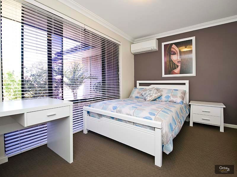 53 Chardonnay Drive, The Vines WA 6069